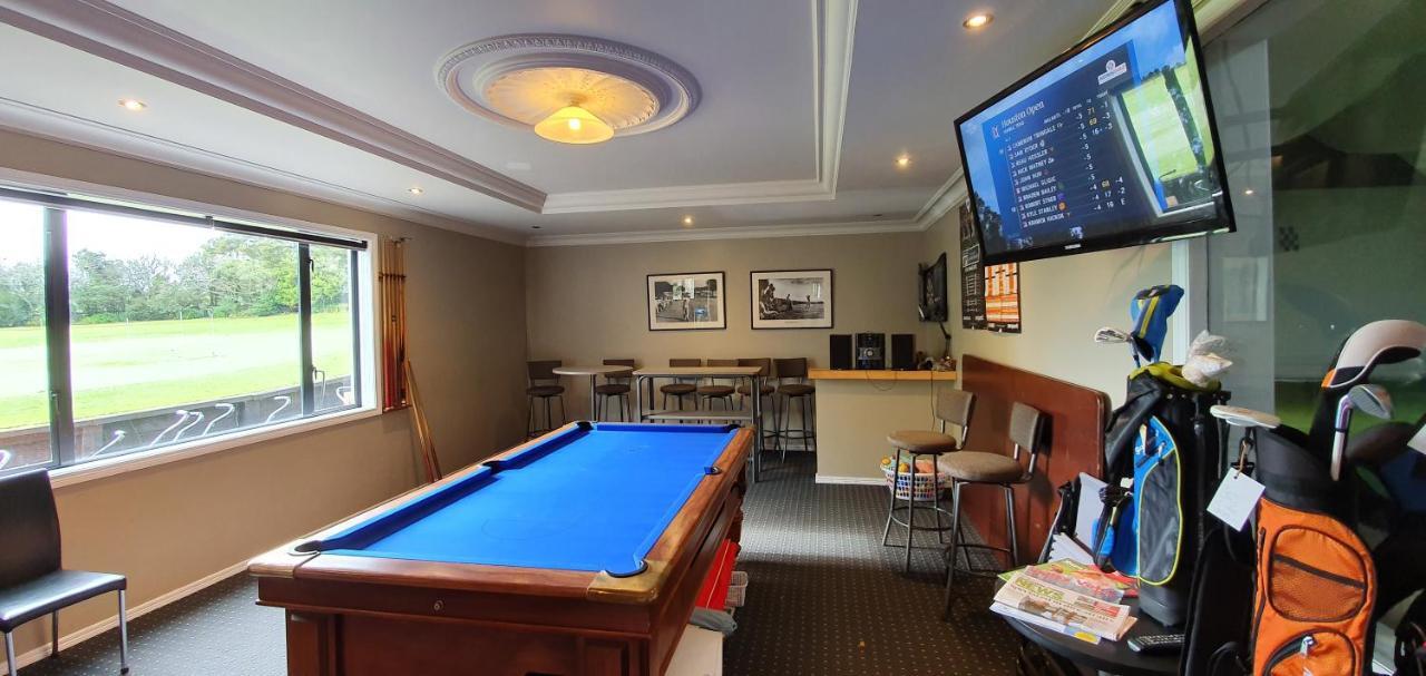 Bombay Maxwell'S Golf Retreatヴィラ エクステリア 写真